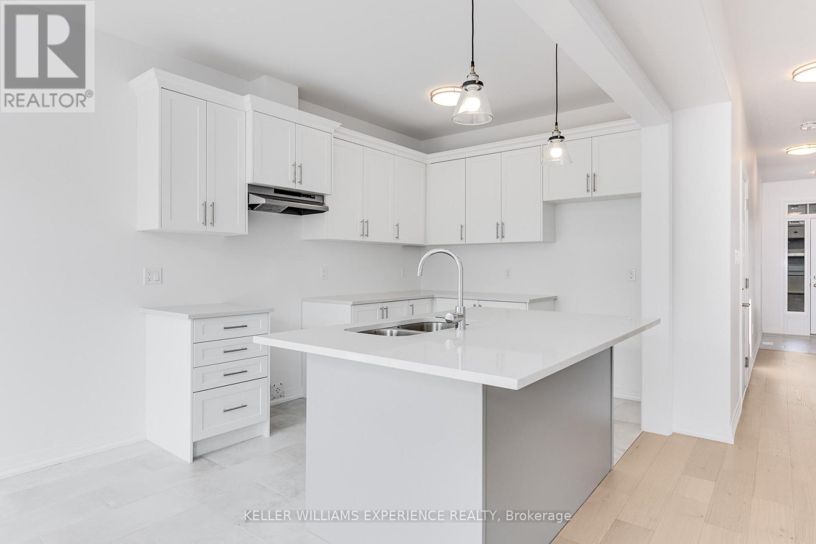 58 Sagewood Avenue, Barrie, Ontario  L9J 0K5 - Photo 11 - S12803386