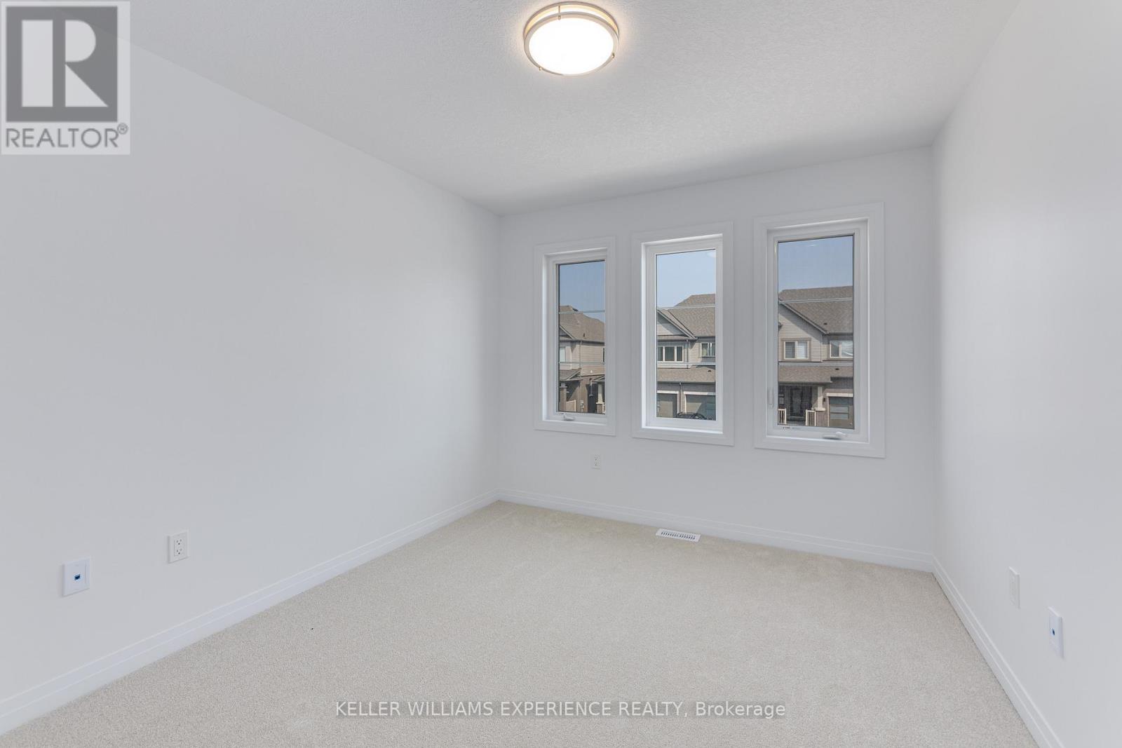 58 Sagewood Avenue, Barrie, Ontario  L9J 0K5 - Photo 23 - S12803386