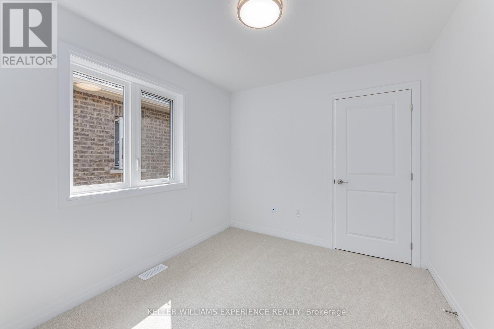 58 Sagewood Avenue, Barrie, Ontario  L9J 0K5 - Photo 25 - S12803386