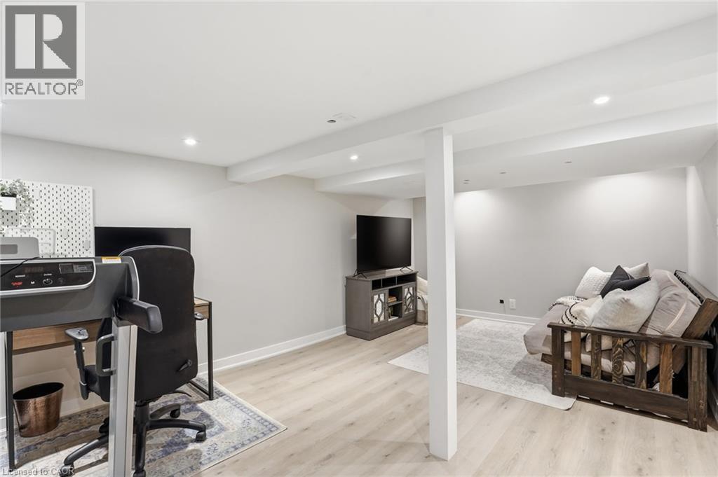 181 Grosvenor Avenue S, Hamilton, Ontario  L8M 3L4 - Photo 40 - 40805929