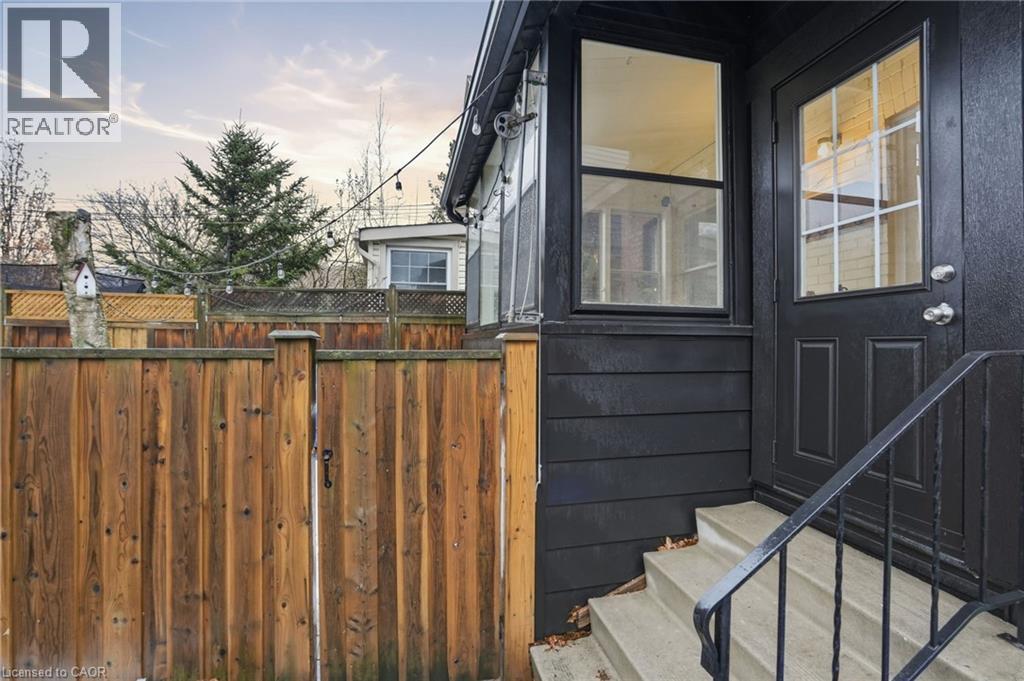 181 Grosvenor Avenue S, Hamilton, Ontario  L8M 3L4 - Photo 44 - 40805929