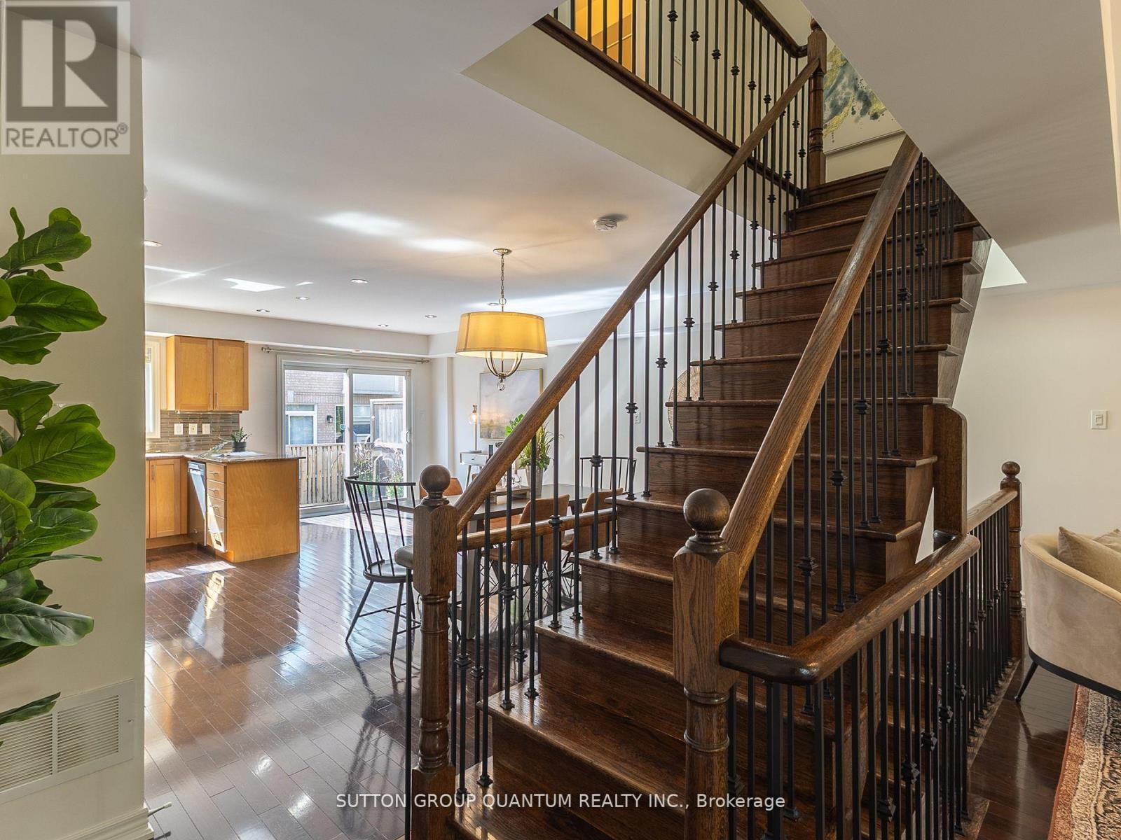 50 Rosewood Avenue, Mississauga, Ontario  L5G 4W3 - Photo 20 - W12803328