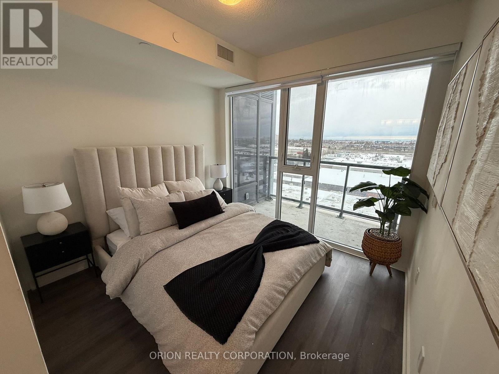 613 - 859 The Queensway, Toronto, Ontario  M8Z 1N8 - Photo 14 - W12803352