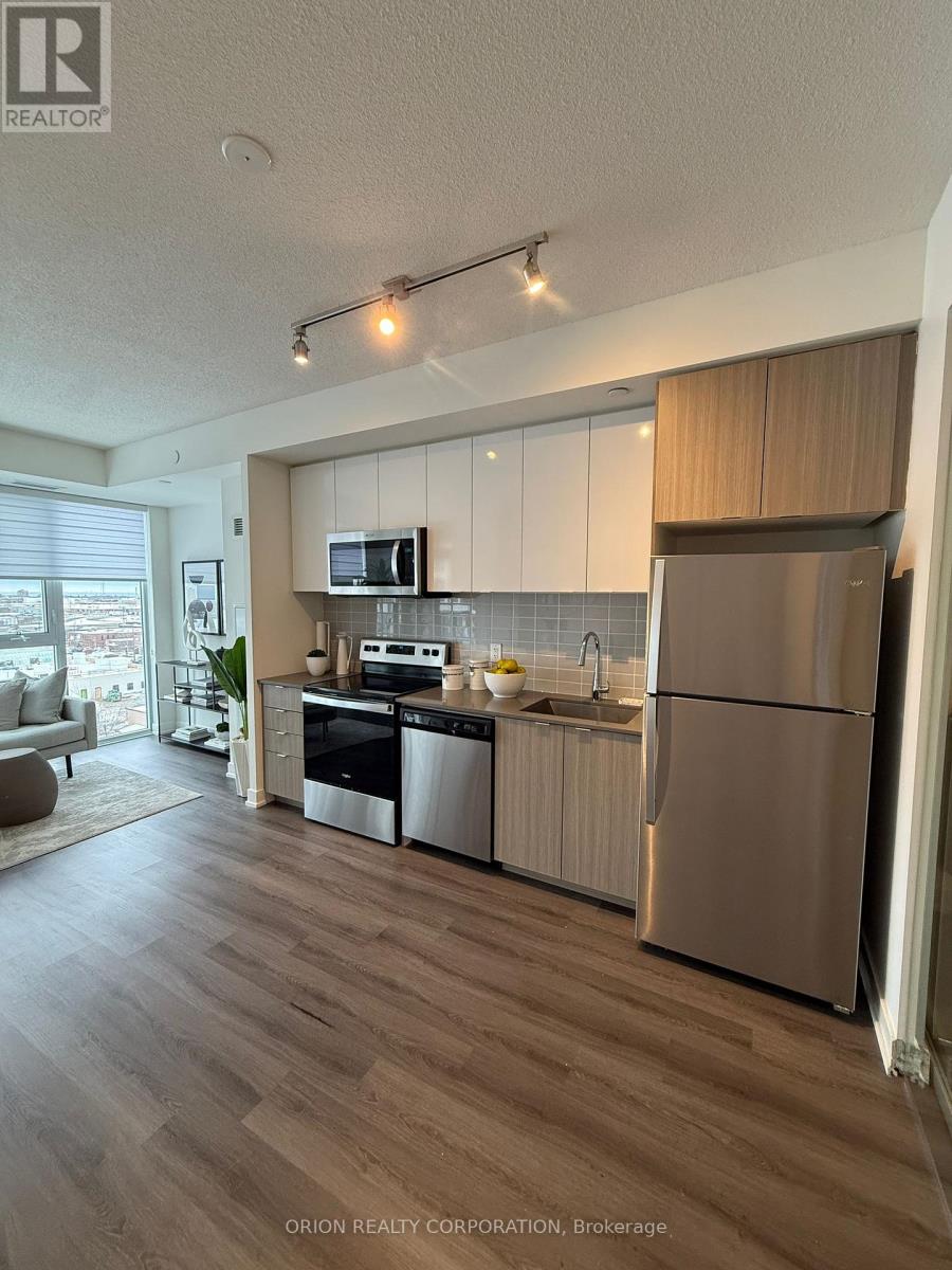 613 - 859 The Queensway, Toronto, Ontario  M8Z 1N8 - Photo 5 - W12803352