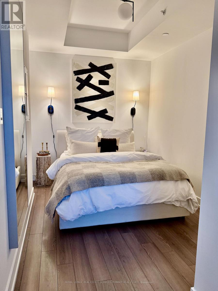 507 - 8 Ann Street, Mississauga (Port Credit), Ontario  L5G 3E6 - Photo 8 - W12803408