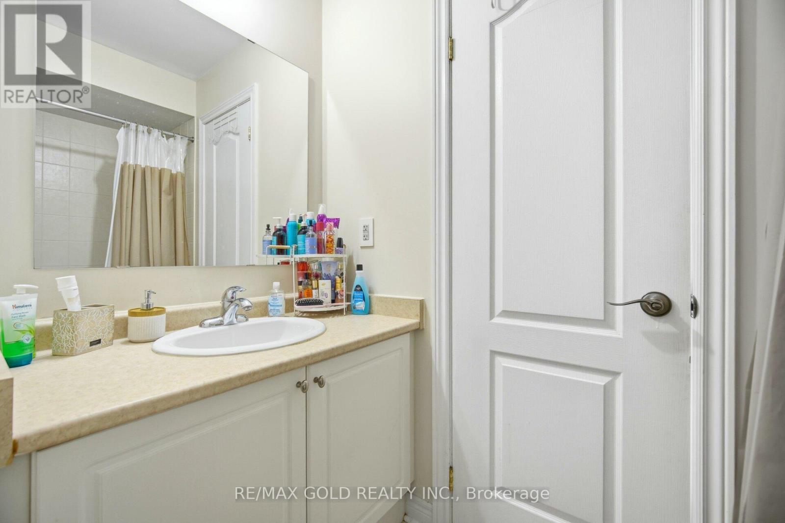 27 Frostbite Lane, Brampton, Ontario  L6R 3L8 - Photo 33 - W12803414