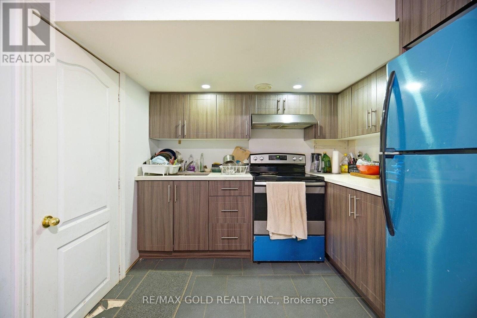 27 Frostbite Lane, Brampton, Ontario  L6R 3L8 - Photo 38 - W12803414