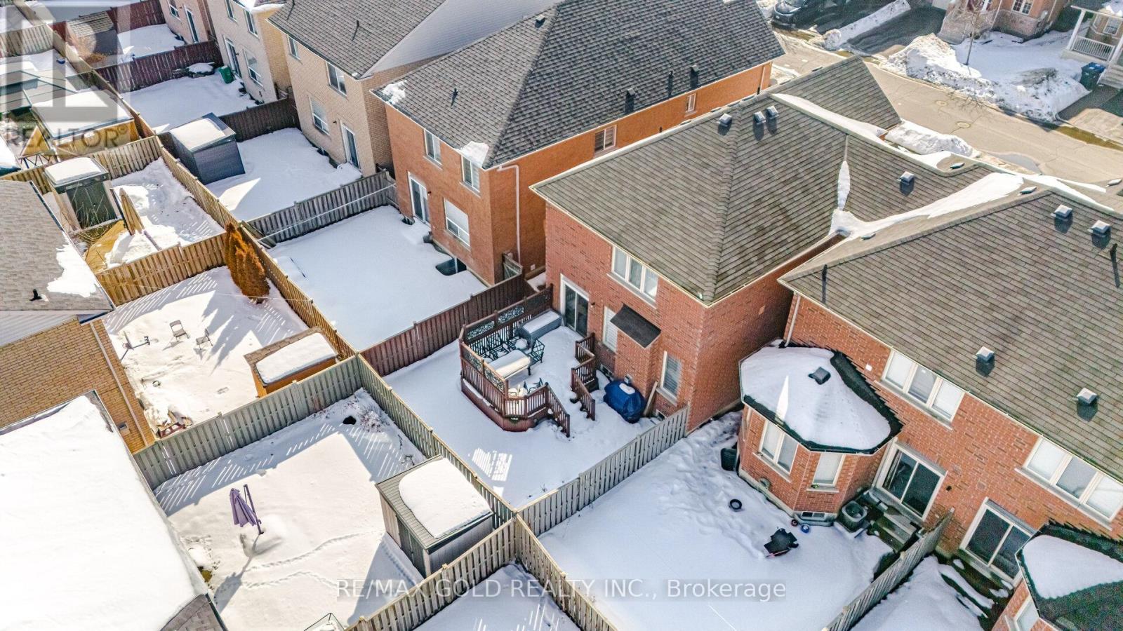 27 Frostbite Lane, Brampton, Ontario  L6R 3L8 - Photo 48 - W12803414