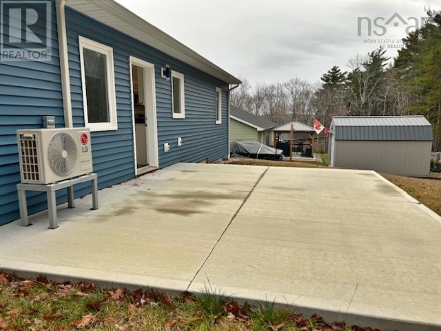 144 Winburn Avenue, Northwood Estates, Bridgewater, Nova Scotia  B4V 3S9 - Photo 8 - 202528859