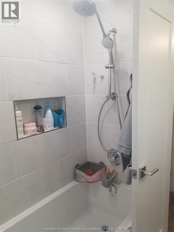 2739 Meadowbrook Lane, Windsor, Ontario  N8T 2Y6 - Photo 12 - 26003589