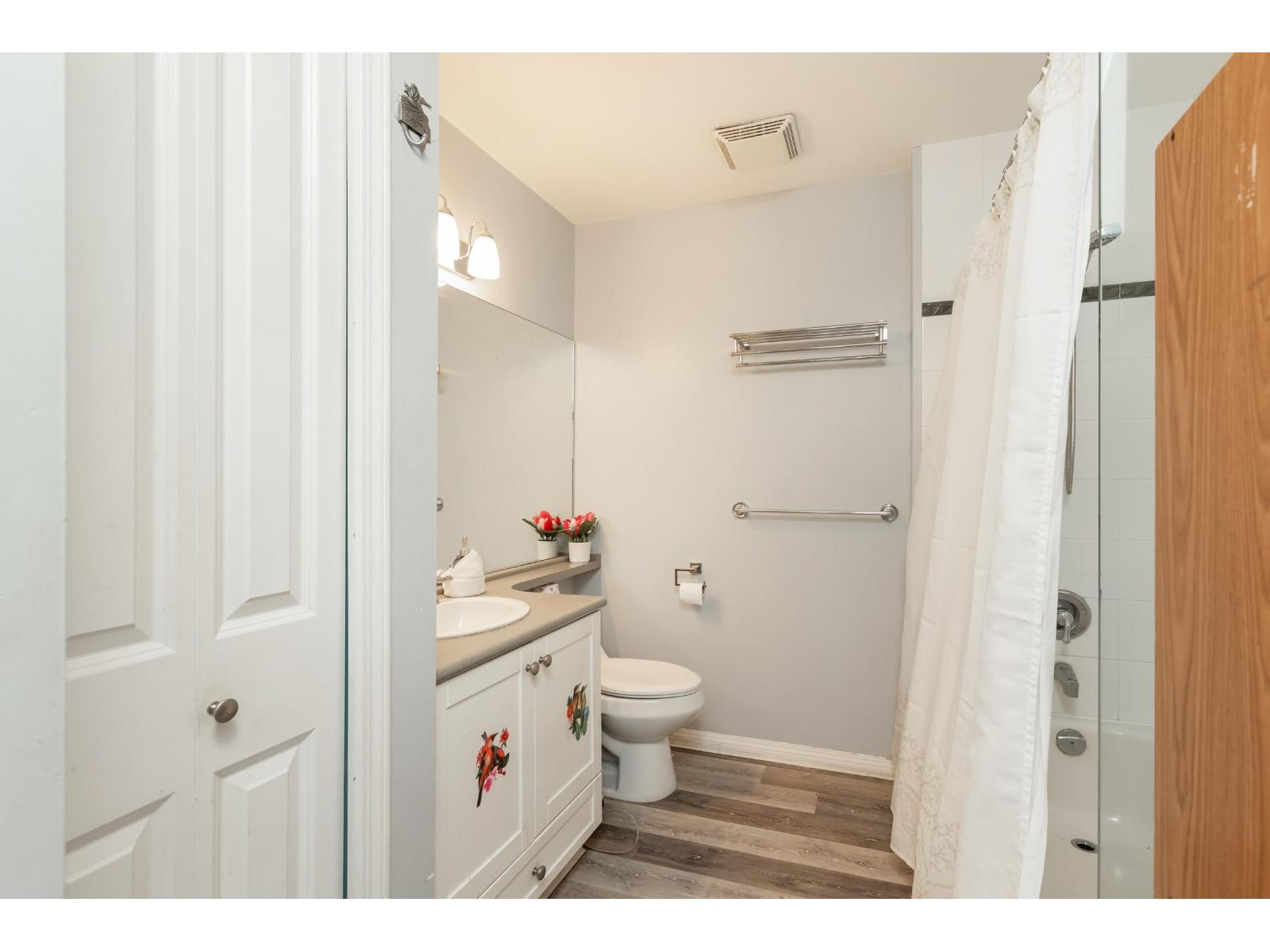 404 8880 202 Street, Langley, British Columbia  V1M 4E7 - Photo 16 - R3091607