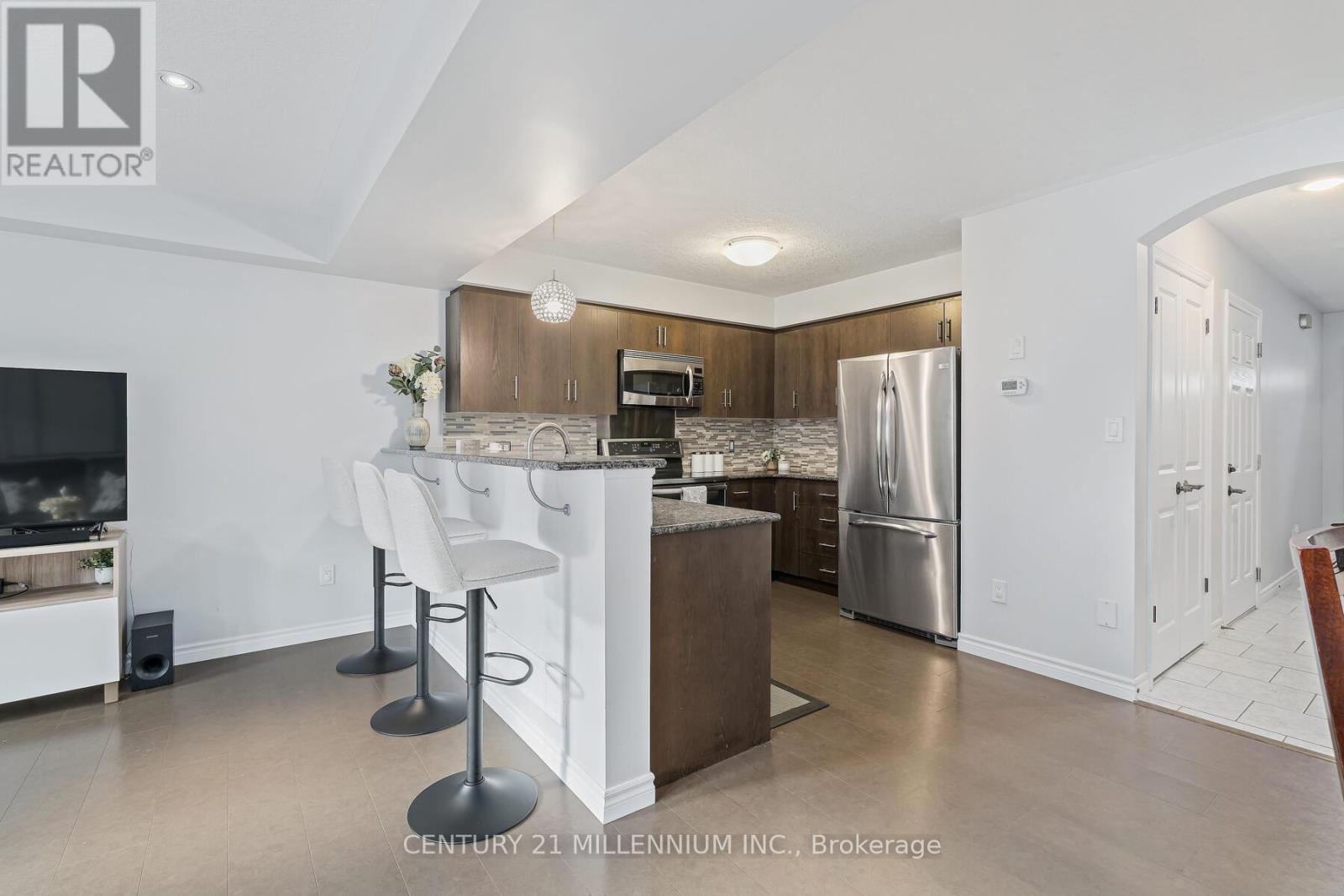 13 - 167 Arkell Road, Guelph, Ontario  N1L 0J9 - Photo 11 - X12803348