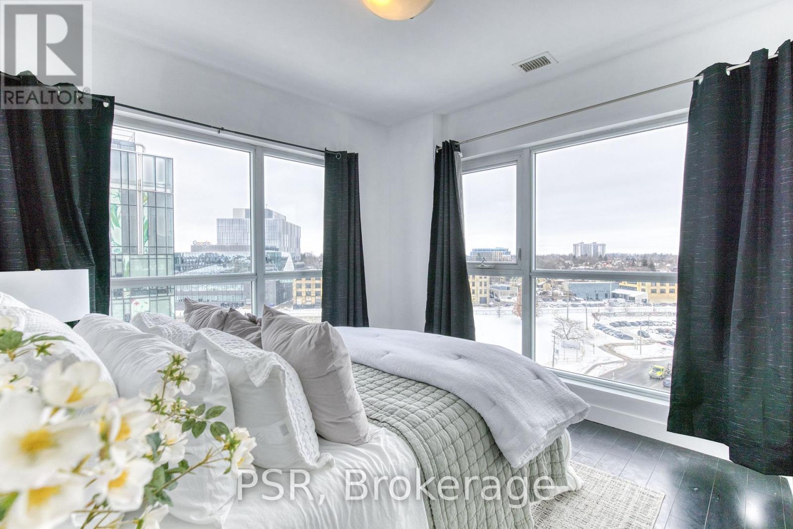 902 - 1 Victoria Street S, Kitchener, Ontario  N2G 0B5 - Photo 11 - X12803392