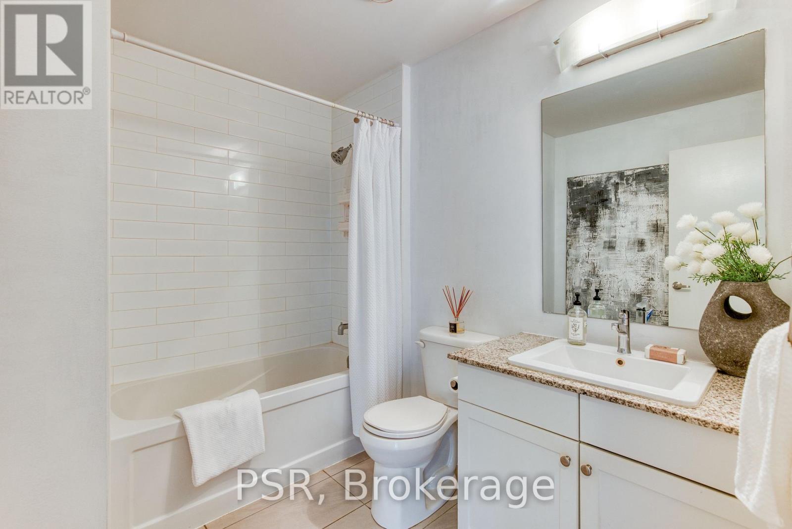 902 - 1 Victoria Street S, Kitchener, Ontario  N2G 0B5 - Photo 14 - X12803392