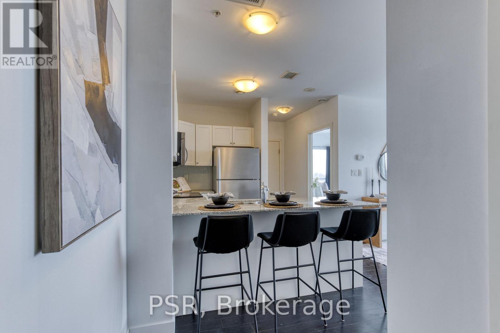 902 - 1 Victoria Street S, Kitchener, Ontario  N2G 0B5 - Photo 4 - X12803392