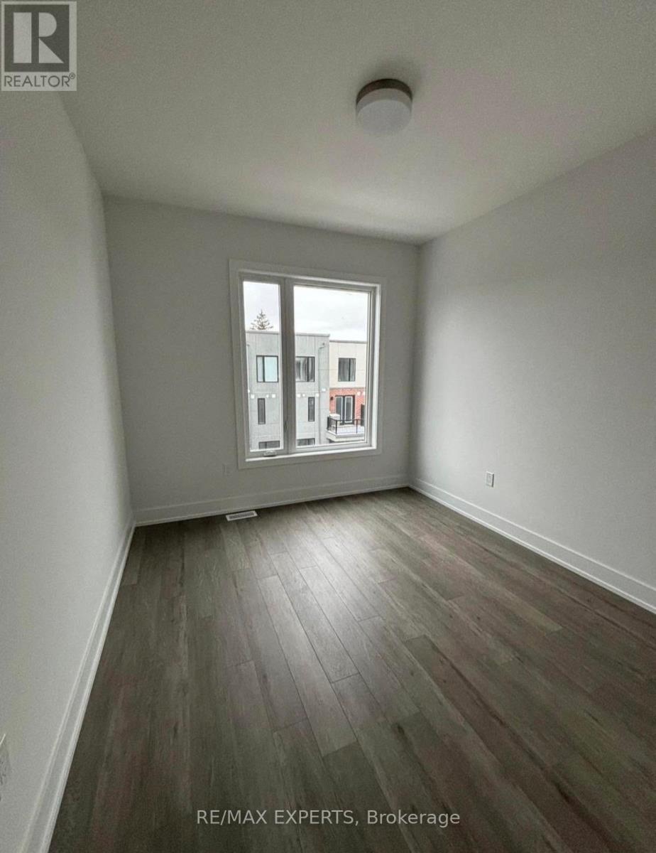 32 - 99 Roger Street, Waterloo, Ontario  N2J 1A4 - Photo 6 - X12803404