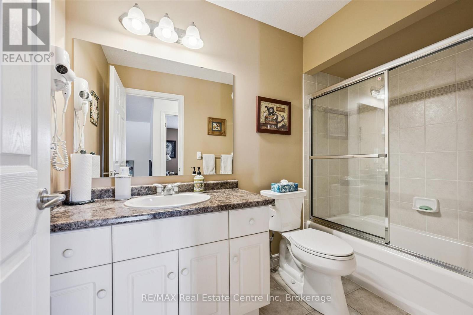 99 Keating Drive, Centre Wellington, Ontario  N0B 1S0 - Photo 28 - X12789374