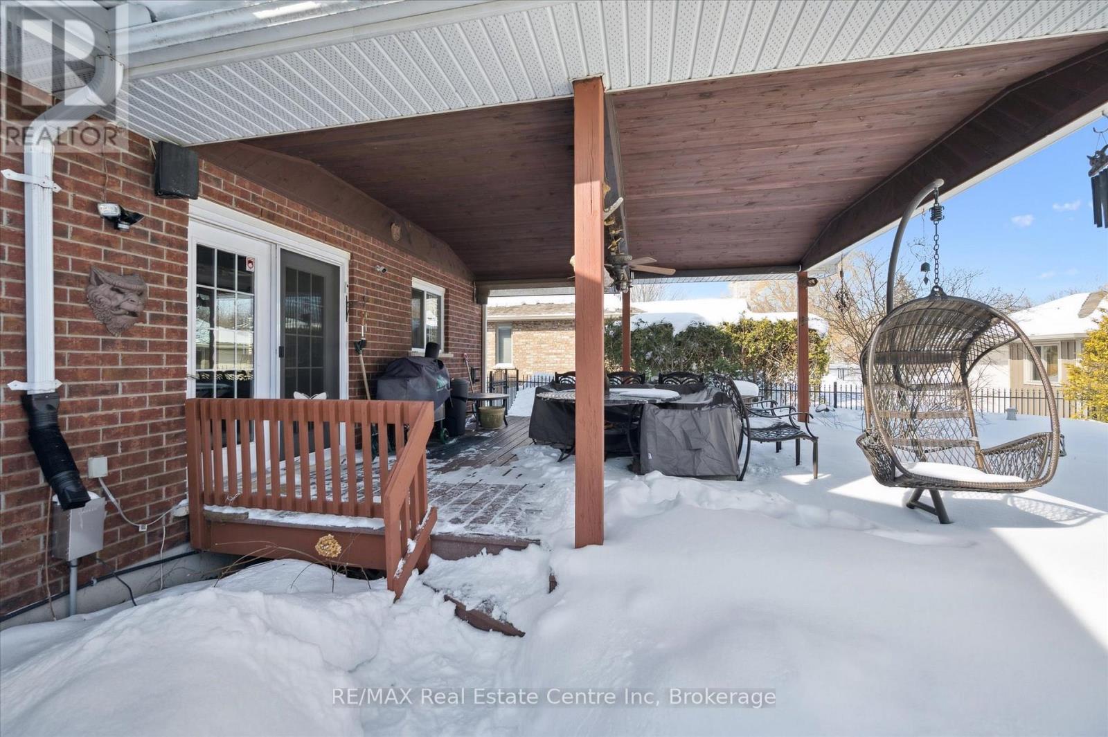 99 Keating Drive, Centre Wellington, Ontario  N0B 1S0 - Photo 43 - X12789374