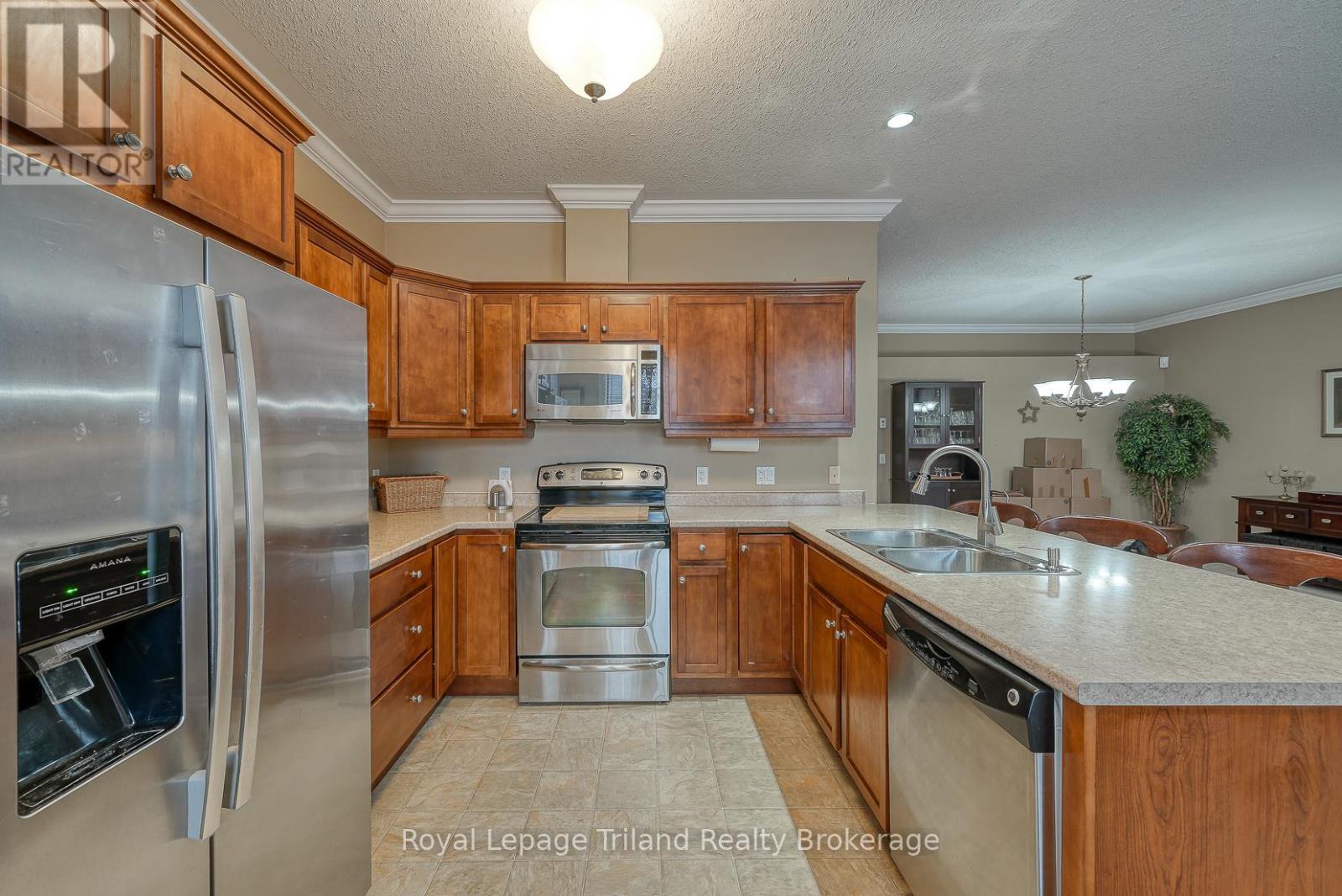 54 - 570 Spitfire Street, Woodstock, Ontario  N4T 0C2 - Photo 25 - X12803474