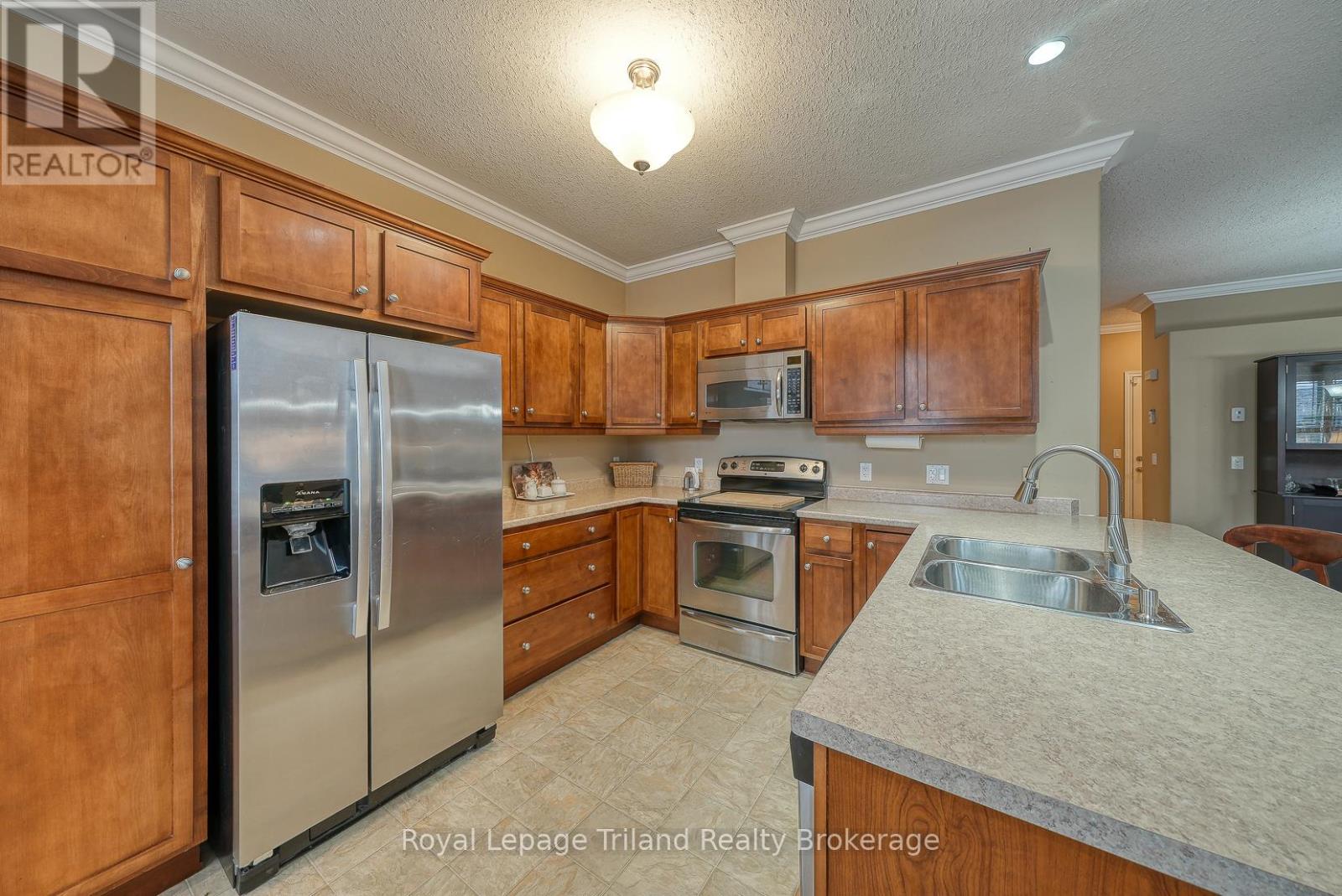 54 - 570 Spitfire Street, Woodstock, Ontario  N4T 0C2 - Photo 26 - X12803474