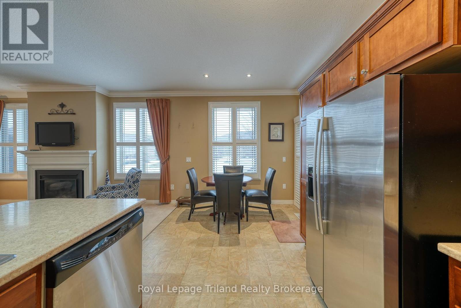 54 - 570 Spitfire Street, Woodstock, Ontario  N4T 0C2 - Photo 28 - X12803474