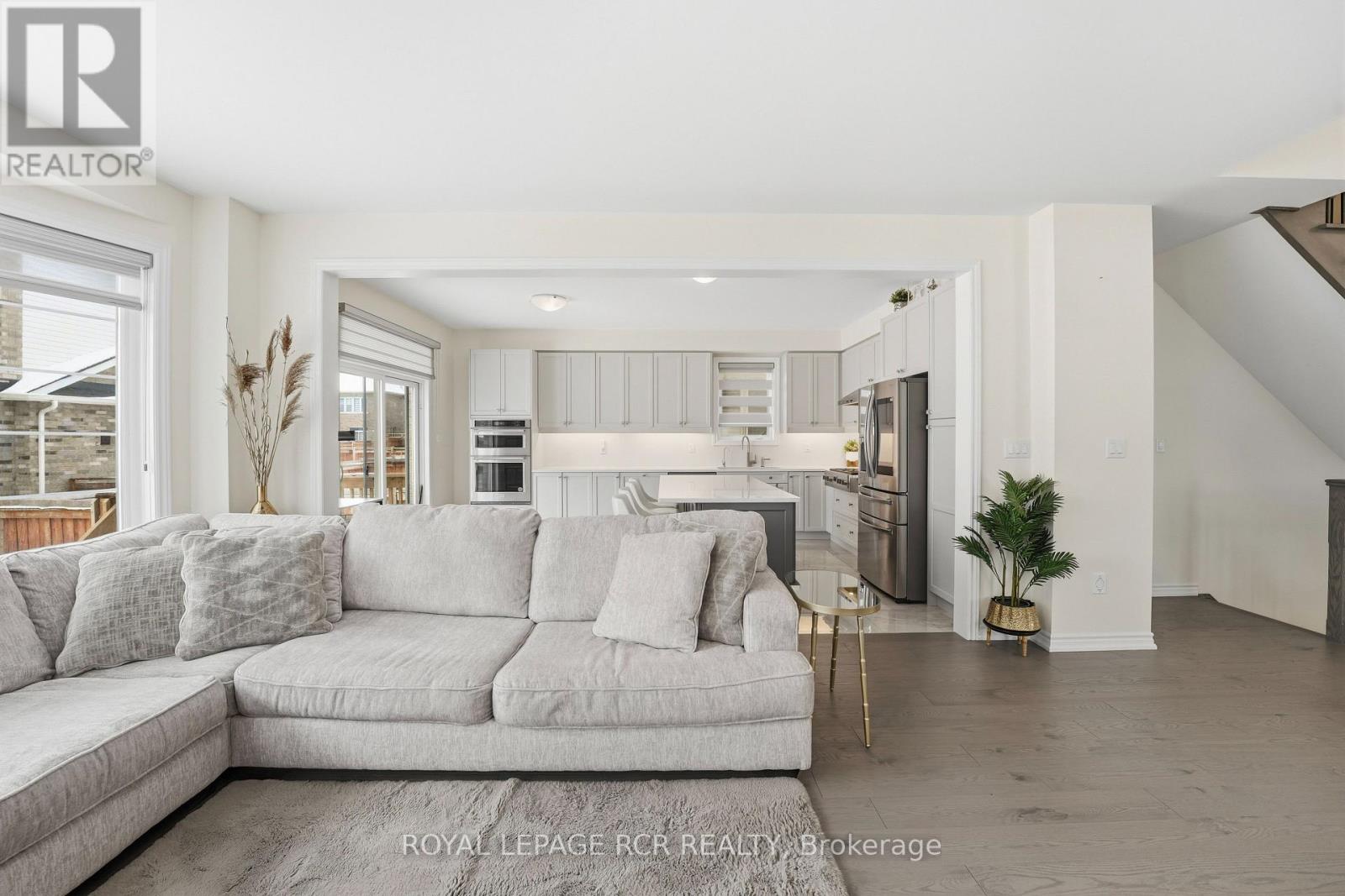 20 Morley Crescent, Whitby, Ontario  L1R 0P1 - Photo 15 - E12802736