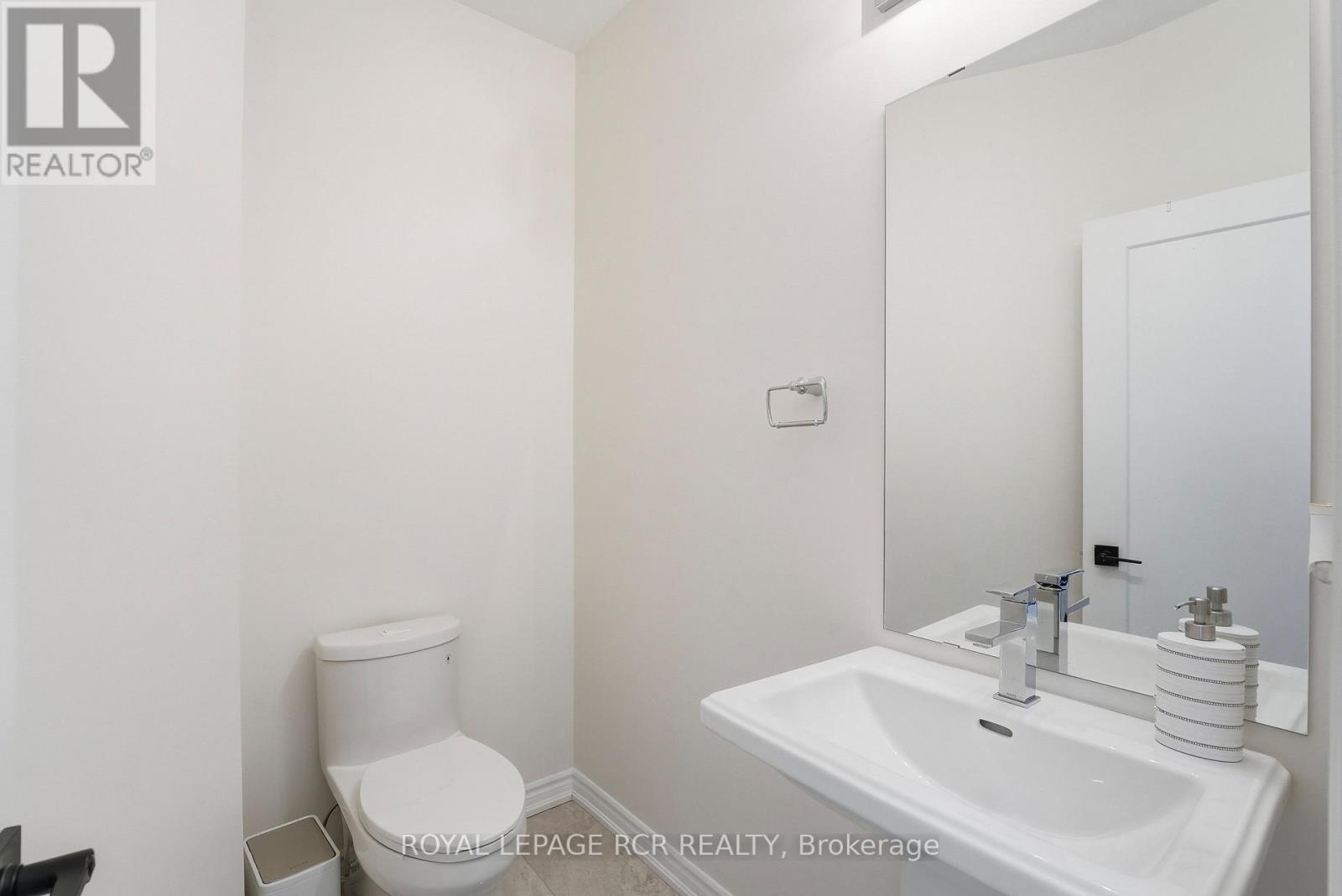 20 Morley Crescent, Whitby, Ontario  L1R 0P1 - Photo 19 - E12802736