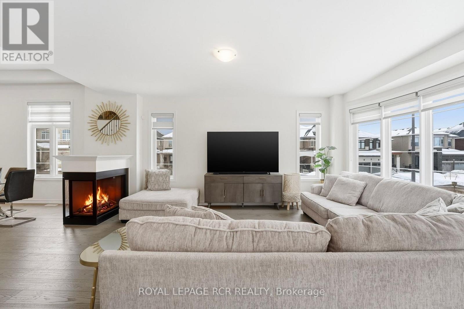 20 Morley Crescent, Whitby, Ontario  L1R 0P1 - Photo 8 - E12802736