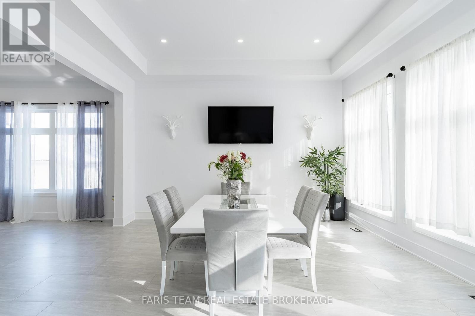 90 Scanlon Avenue, Bradford West Gwillimbury, Ontario  L3Z 1C9 - Photo 15 - N12750516