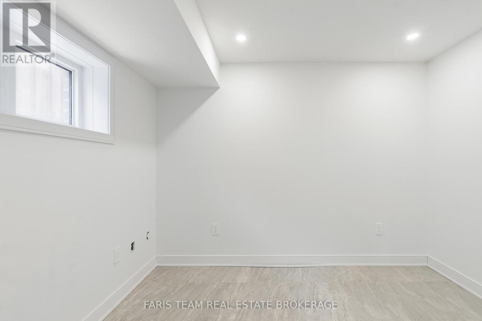 90 Scanlon Avenue, Bradford West Gwillimbury, Ontario  L3Z 1C9 - Photo 39 - N12750516