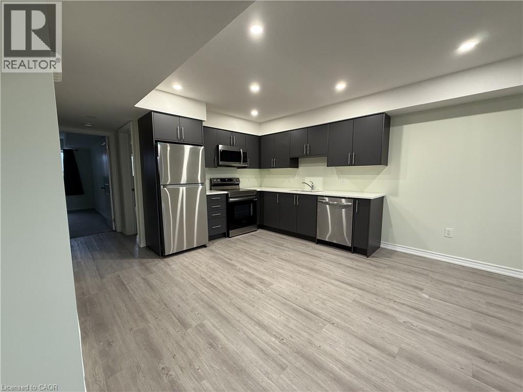 289 Chapel Hill Drive, Kitchener, Ontario  N2R 1N3 - Photo 3 - 40805490