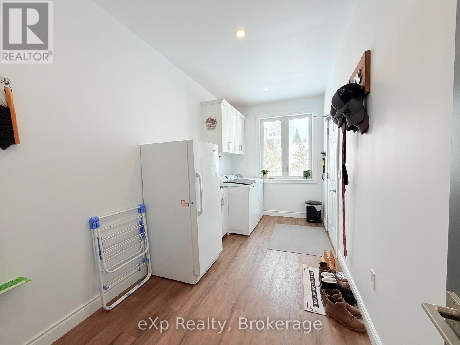 133 Helena Street, West Grey, Ontario  N0B 1C0 - Photo 18 - X12803548