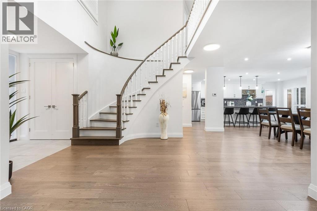 1324 Birchcliff Drive, Oakville, Ontario  L6M 2A4 - Photo 7 - 40806308