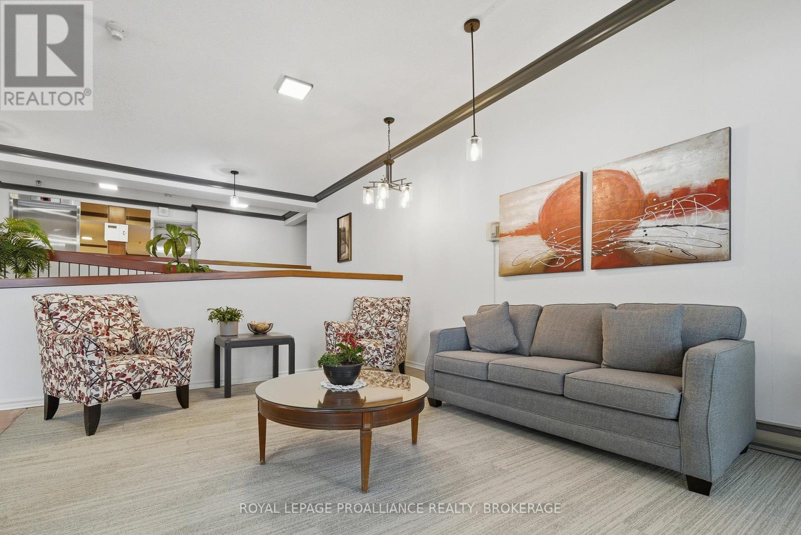 204 - 14 Greenview Drive, Kingston, Ontario  K7M 7T5 - Photo 5 - X12803552