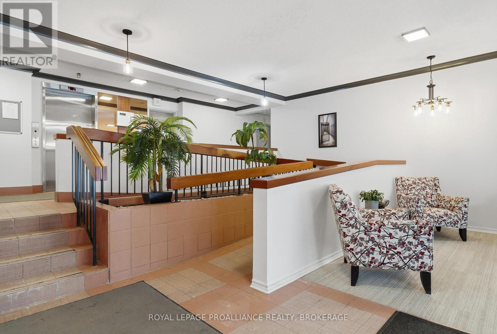 204 - 14 Greenview Drive, Kingston, Ontario  K7M 7T5 - Photo 6 - X12803552