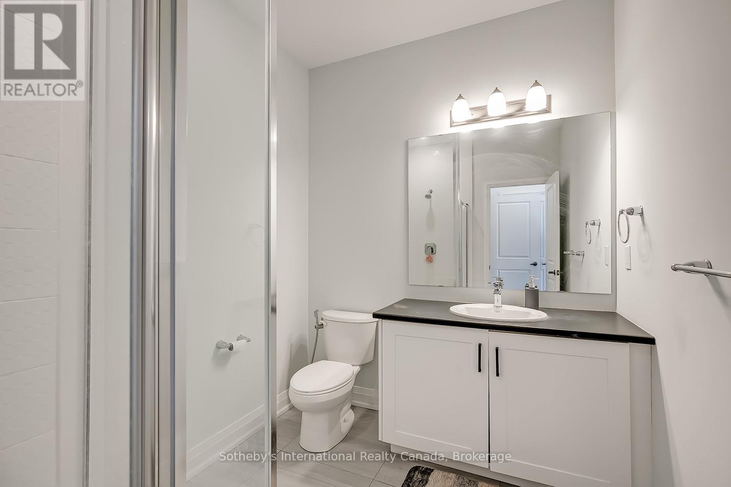 1492 Yellow Rose Circle, Oakville, Ontario  L6M 4G3 - Photo 21 - W12803558