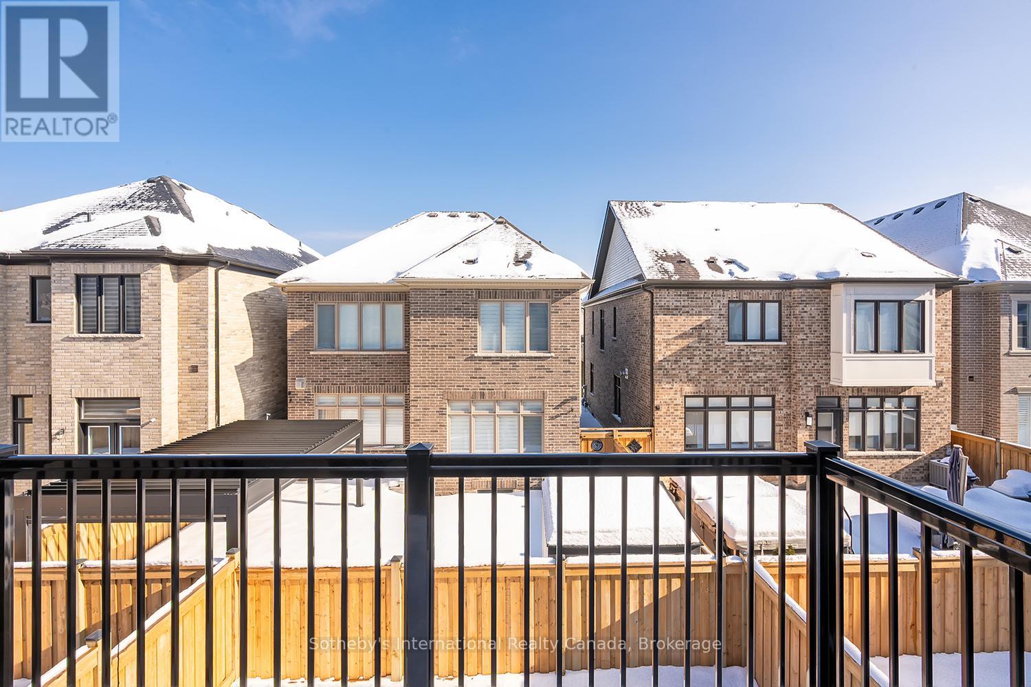 1492 Yellow Rose Circle, Oakville, Ontario  L6M 4G3 - Photo 10 - W12803558