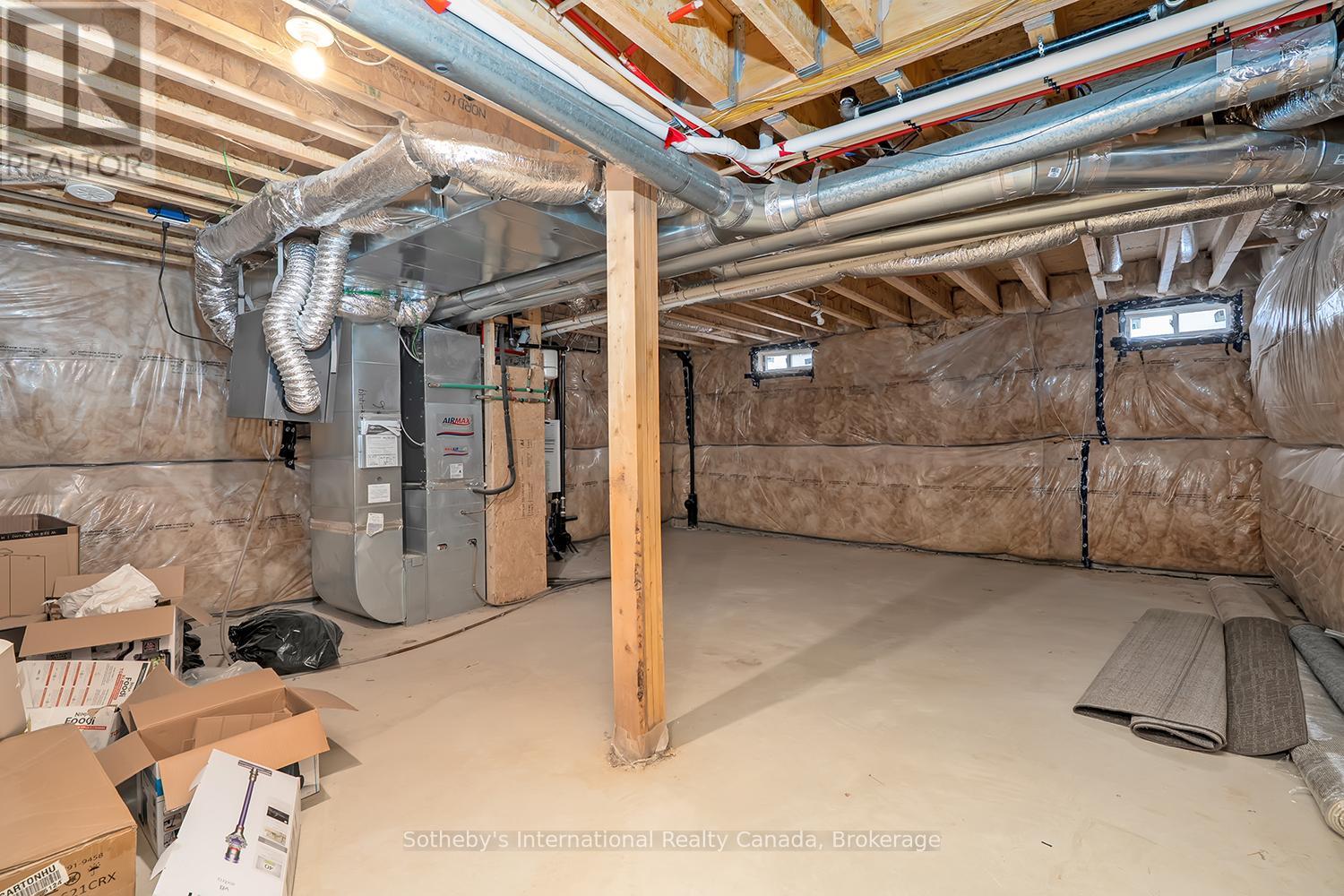 1492 Yellow Rose Circle, Oakville, Ontario  L6M 4G3 - Photo 23 - W12803558