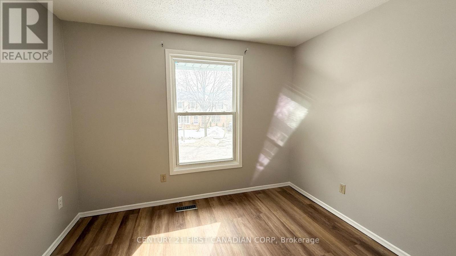 212 Brunswick Crescent, London North, Ontario  N6G 3L2 - Photo 17 - X12803492