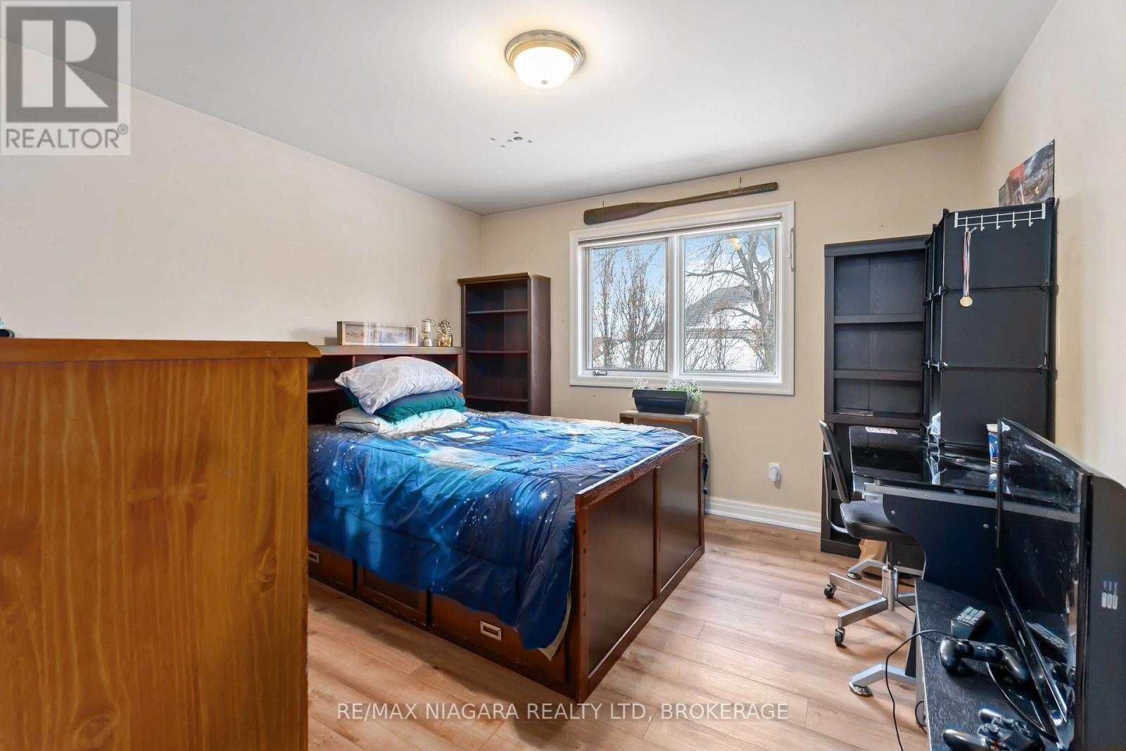 7874 Bishop Avenue, Niagara Falls, Ontario  L2H 3C6 - Photo 16 - X12784940