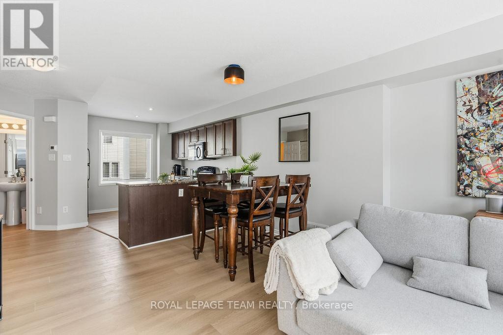 402 Sadar Private, Ottawa, Ontario  K2J 3T3 - Photo 17 - X12803462