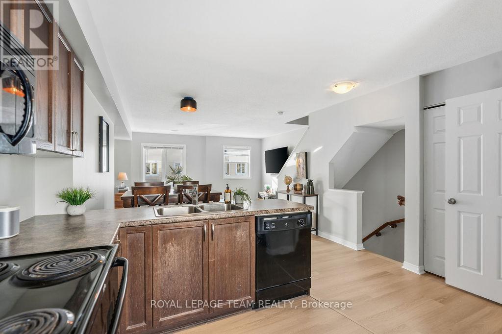 402 Sadar Private, Ottawa, Ontario  K2J 3T3 - Photo 29 - X12803462