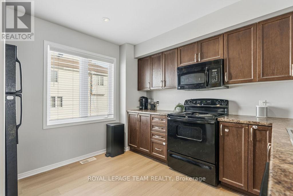 402 Sadar Private, Ottawa, Ontario  K2J 3T3 - Photo 27 - X12803464