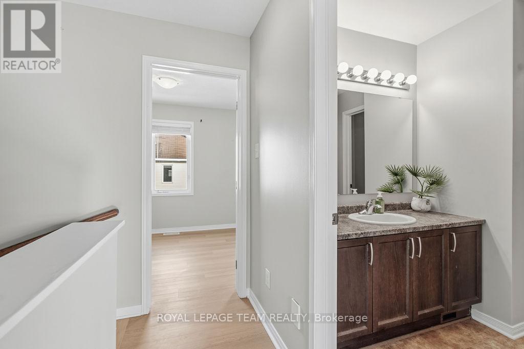 402 Sadar Private, Ottawa, Ontario  K2J 3T3 - Photo 34 - X12803464