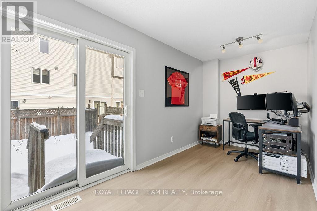 402 Sadar Private, Ottawa, Ontario  K2J 3T3 - Photo 9 - X12803464