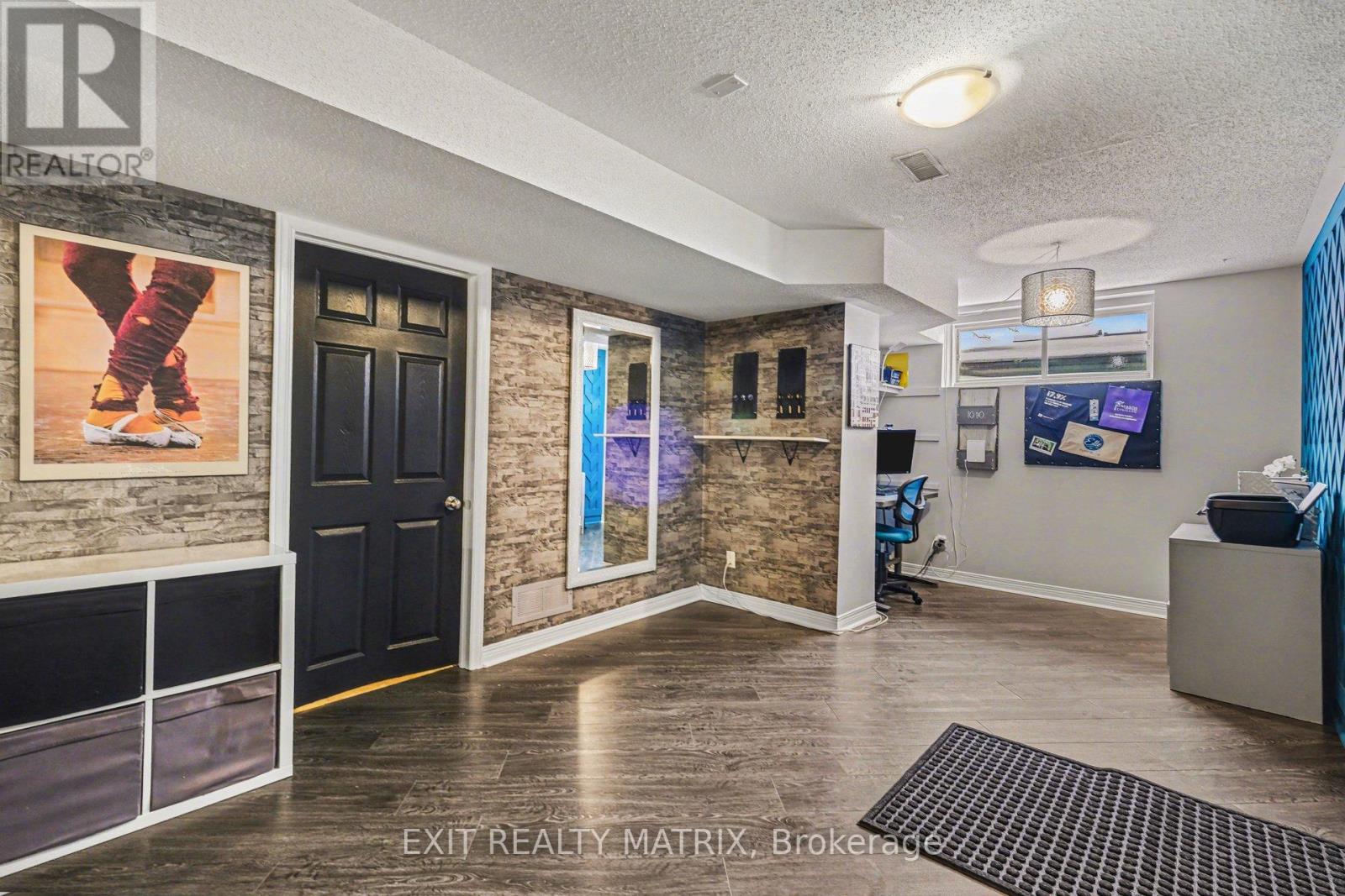 65 Locheland Crescent, Ottawa, Ontario  K2G 6H2 - Photo 36 - X12803470