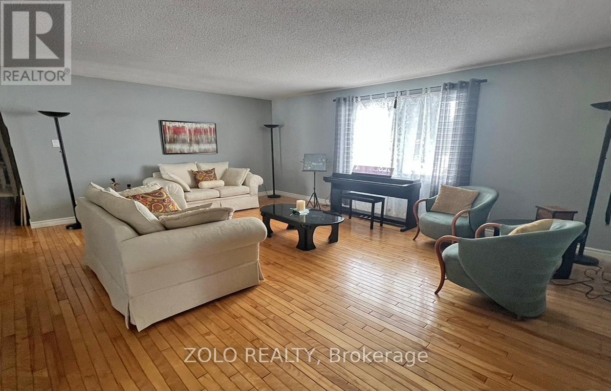 6546 Clifford Avenue, South Glengarry, Ontario  K6H 7H9 - Photo 11 - X12803522