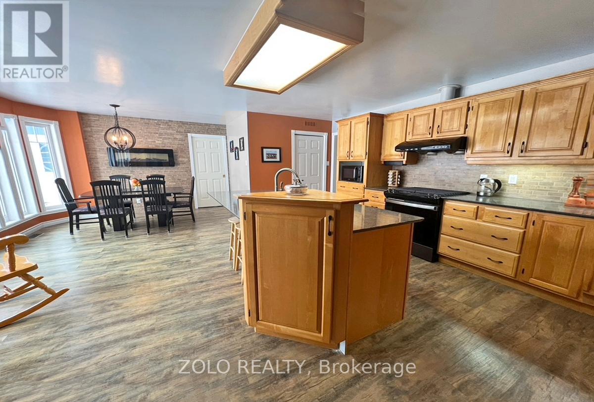 6546 Clifford Avenue, South Glengarry, Ontario  K6H 7H9 - Photo 17 - X12803522