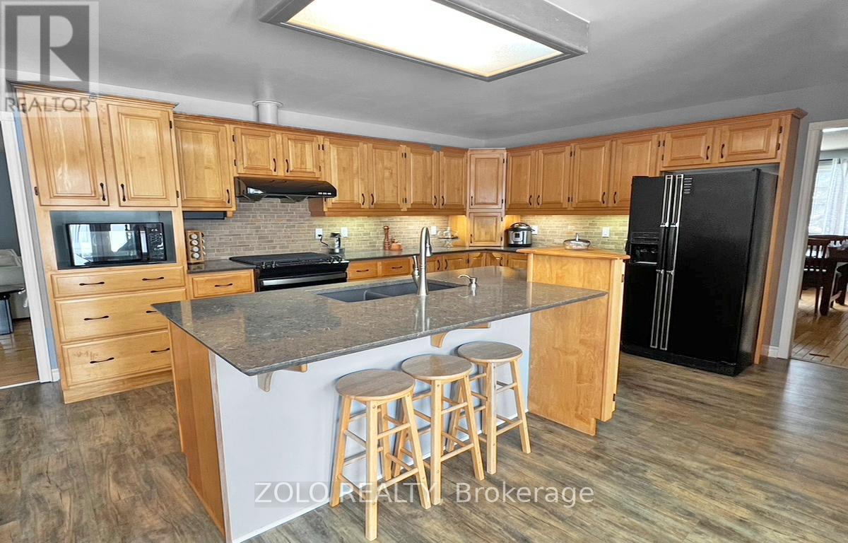 6546 Clifford Avenue, South Glengarry, Ontario  K6H 7H9 - Photo 18 - X12803522