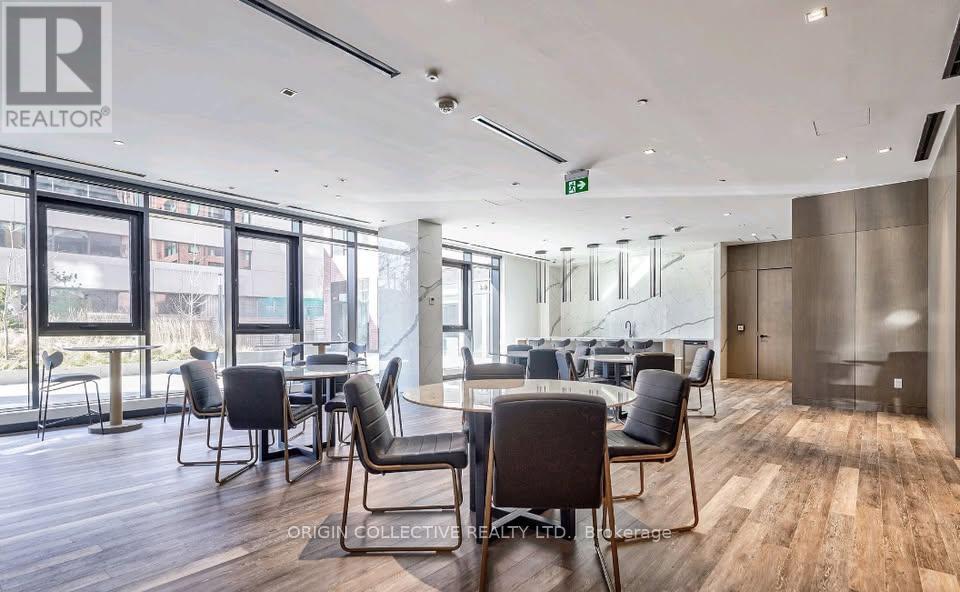 1401 - 8 Tippett Road E, Toronto, Ontario  M3H 0E7 - Photo 5 - C12801664